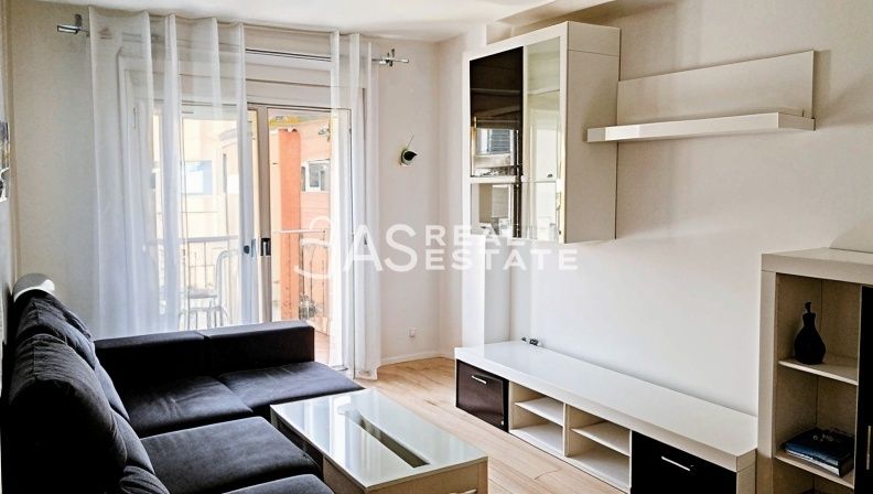 Sala de estar de Piso en venta en Sant Boi de Llobregat con Aire acondicionado, Terraza y Amueblado