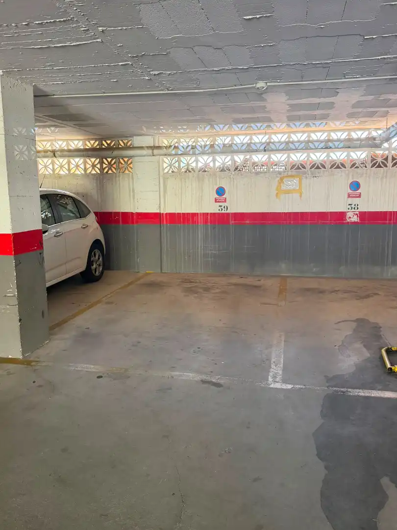 Parking de Piso en venta en Rincón de la Victoria con Aire acondicionado, Terraza y Trastero