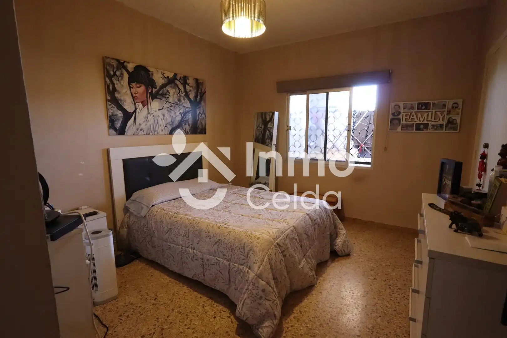 Habitación de Casa o chalet en venta en Chiva con Aire acondicionado, Calefacción y Jardín privado