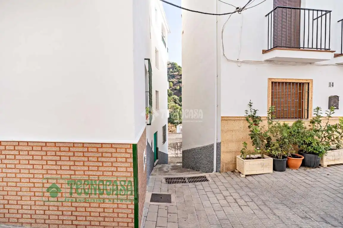 Casa rústica amb terrassa en venda a Tolox, imagen 10