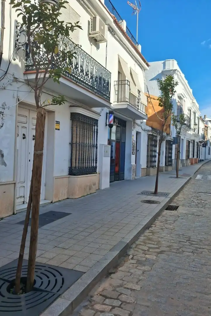 Local en venta en Moguer