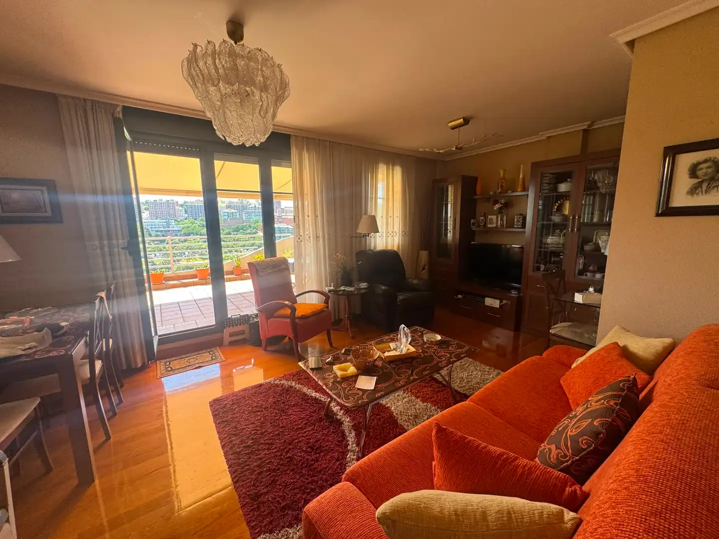 Sala d'estar de Pis en venda en Santander amb Calefacció, Parquet i Terrassa