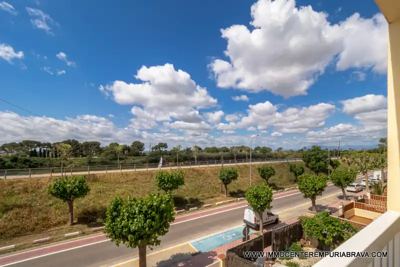 Piso con piscina en venta en Muga - Gran Reserva - Badia, imagen 9