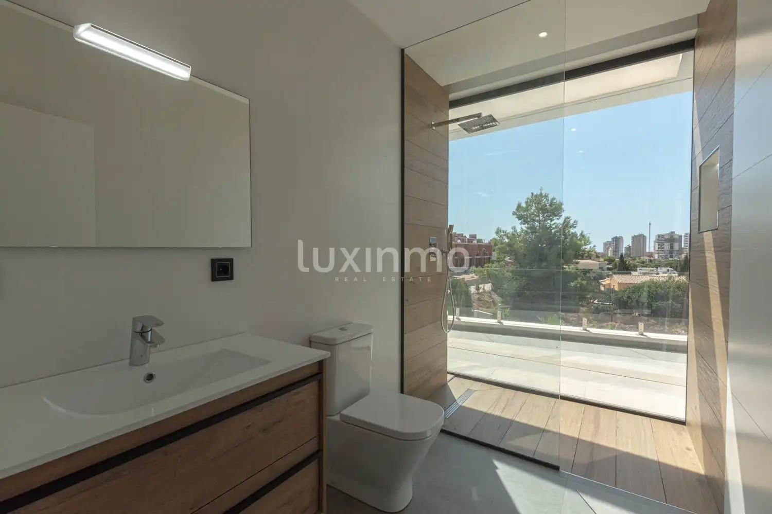 Chalet con piscina en venta en Marisol Park - Ortembach - Los Almendros, imagen 27