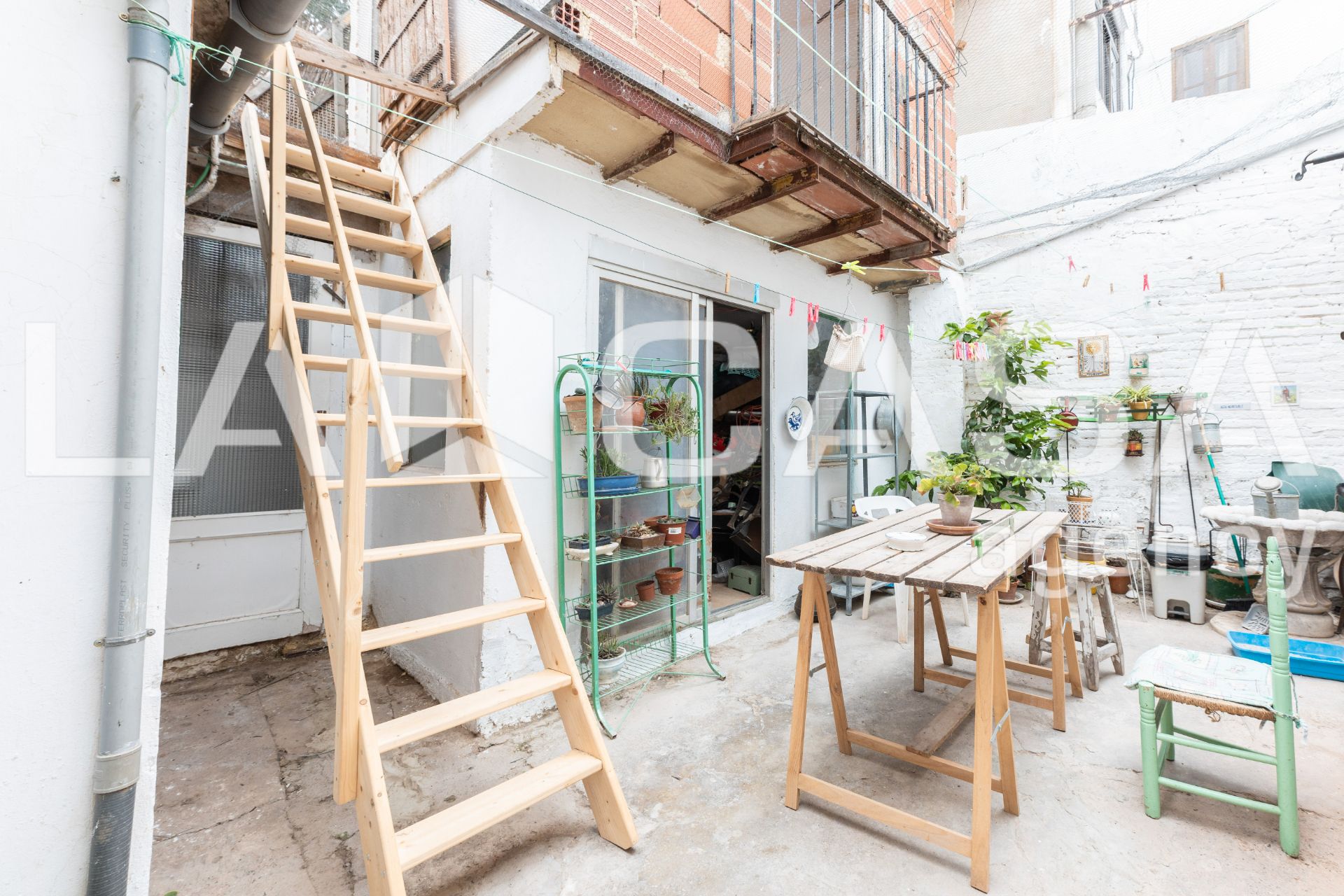 Balcony of Flat for sale in  Valencia Capital  with Private garden, Terrace and Furnished