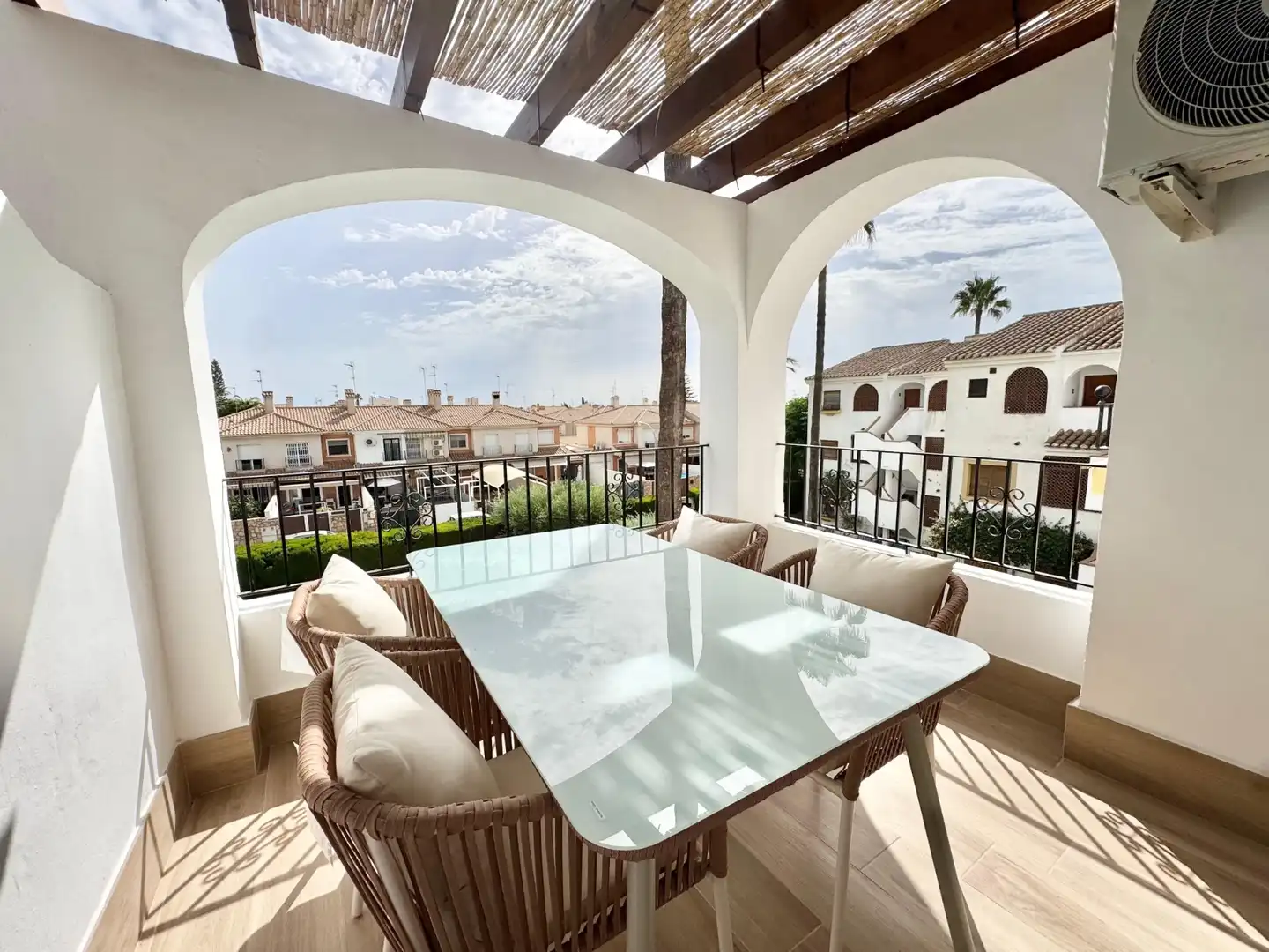 Terrasse von Wohnungen zur Miete in San Javier mit Klimaanlage, Terrasse und Schwimmbad