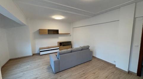 Foto 3 de Pis de lloguer a Calle del Puente Colgante, 33, Plaza de Toros, Valladolid Capital