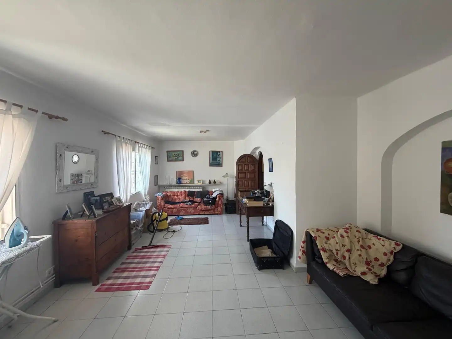 Vista exterior de Casa o xalet en venda en Mont-roig del Camp amb Aire condicionat, Calefacció i Jardí privat