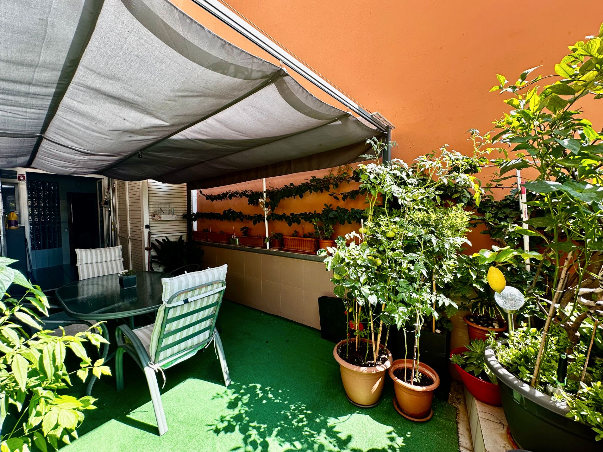Terrassa de Casa o xalet en venda en Badalona amb Aire condicionat, Calefacció i Parquet