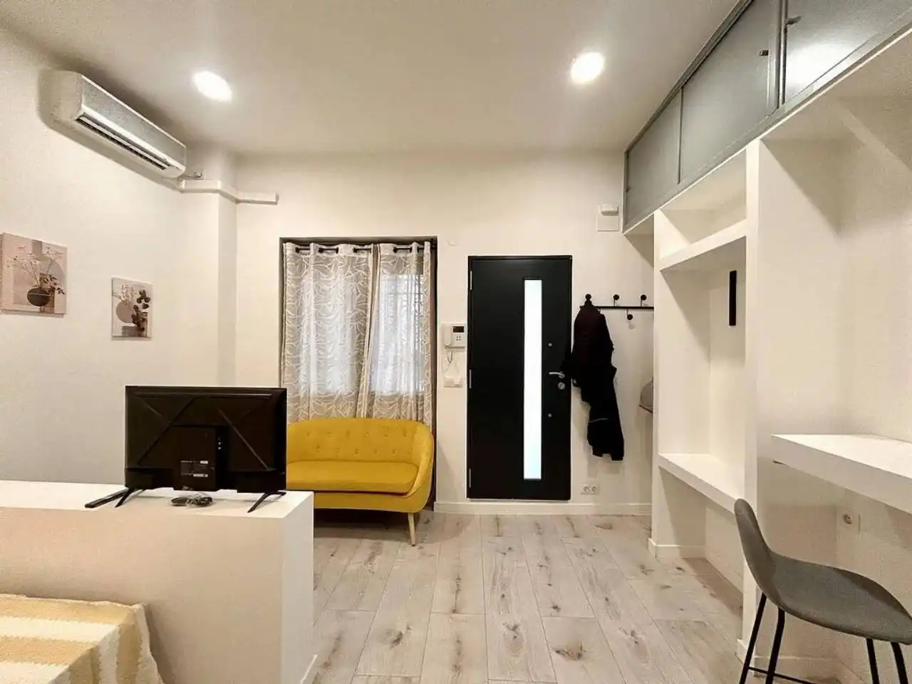 Wohnung zum Verkauf in Barcelona mit Klimaanlage, Heizung und Parkett