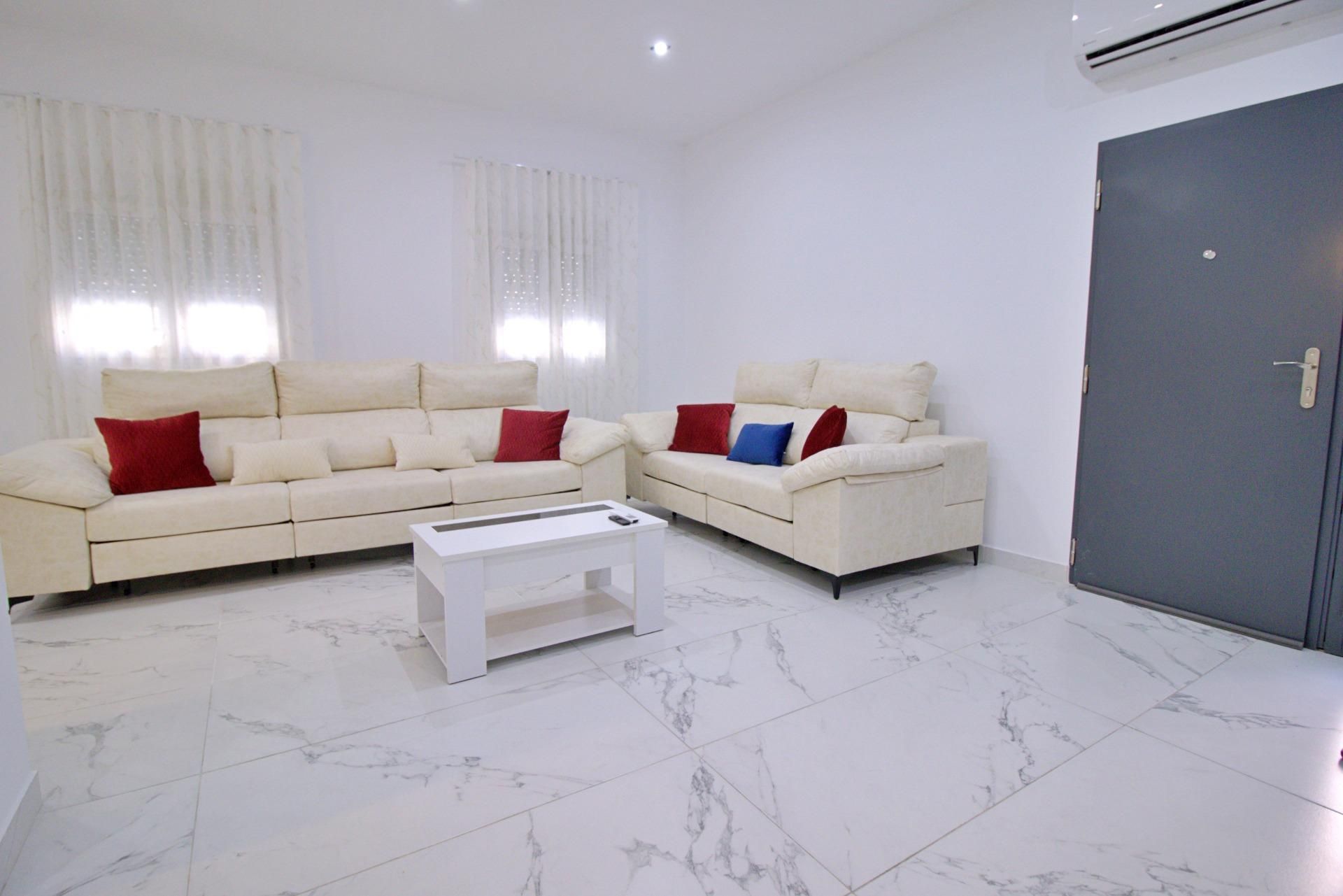 Sala d'estar de Planta baixa en venda en Elche / Elx