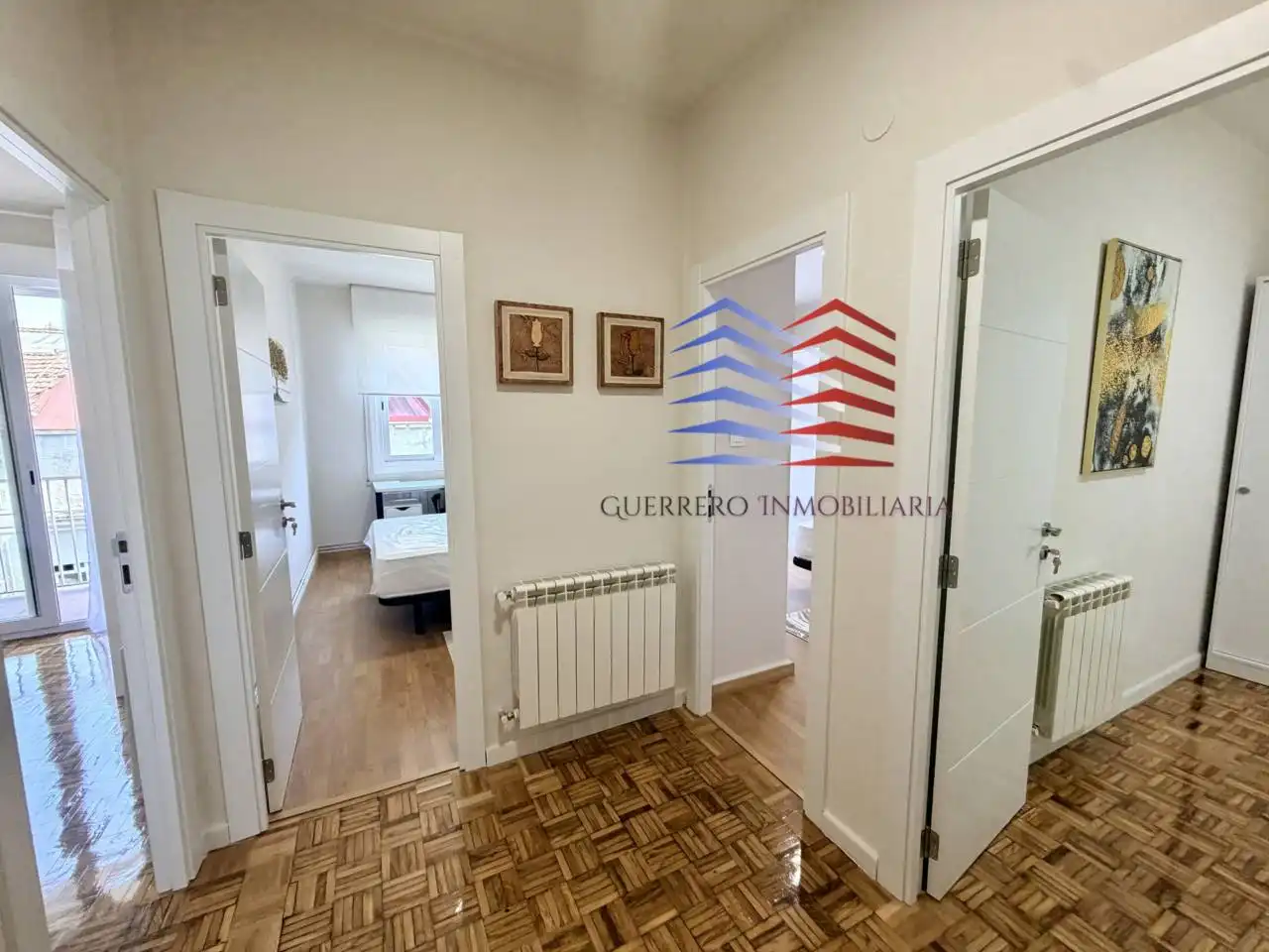 Wohnung zur Miete in Ourense Capital  mit Heizung, Parkett und Möbliert
