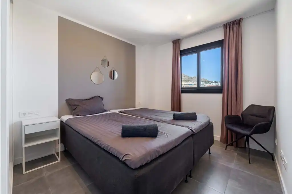 Apartamento con piscina en venta en El Higuerón, imagen 28