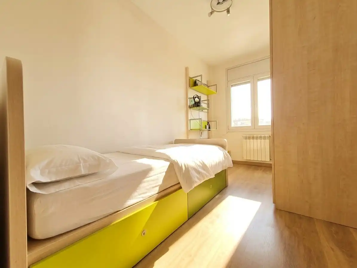 Habitación de Piso en venta en Terrassa con Calefacción, Parquet y Terraza