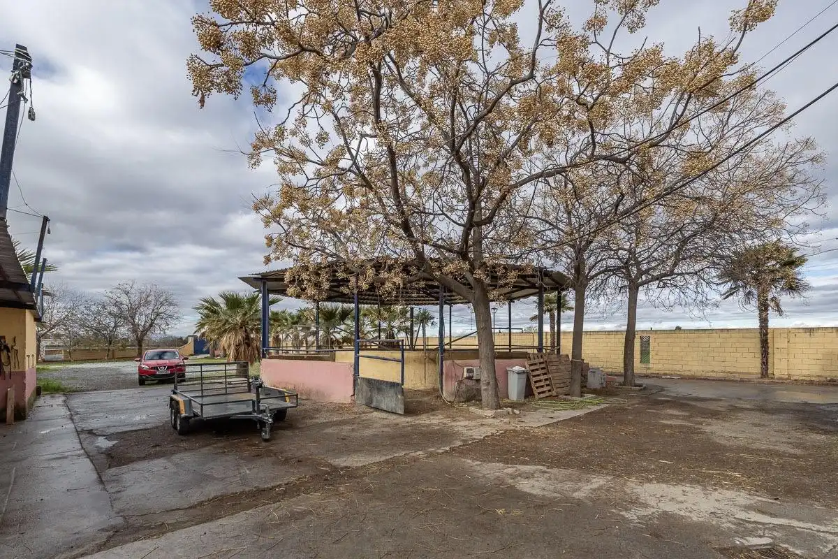 Chalet con jardín en venta en Camino de la Zubia 20, imagen 9