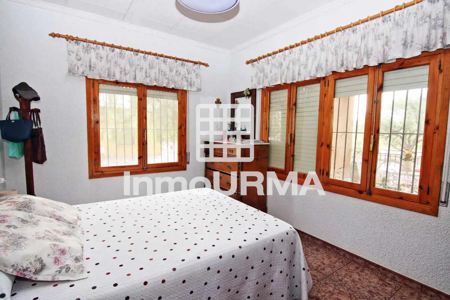 Habitación de Casa o chalet en venta en Elda con Aire acondicionado, Calefacción y Jardín privado
