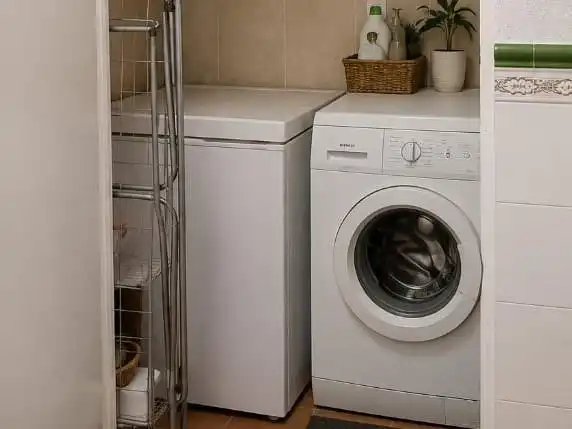 Bany de Casa o xalet en venda en Huelva amb Aire condicionat i Traster