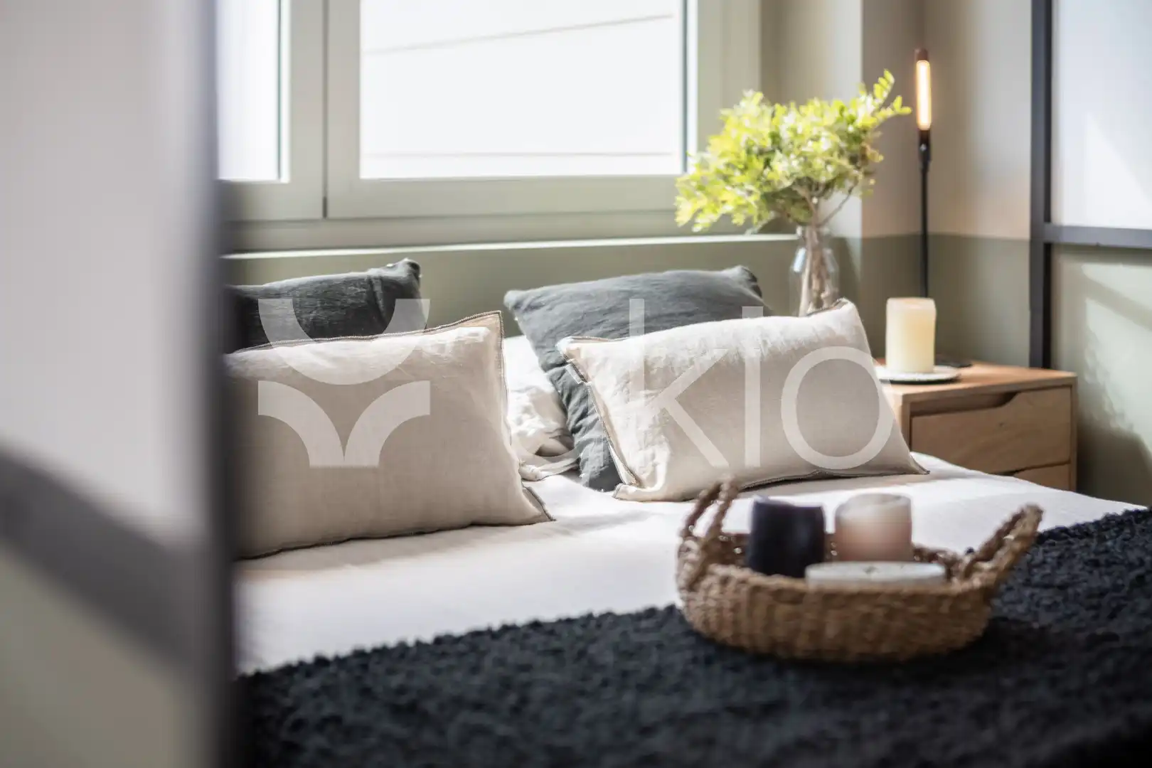 Habitación de Apartamento de alquiler en Madrid con Calefacción, Amueblado y Horno