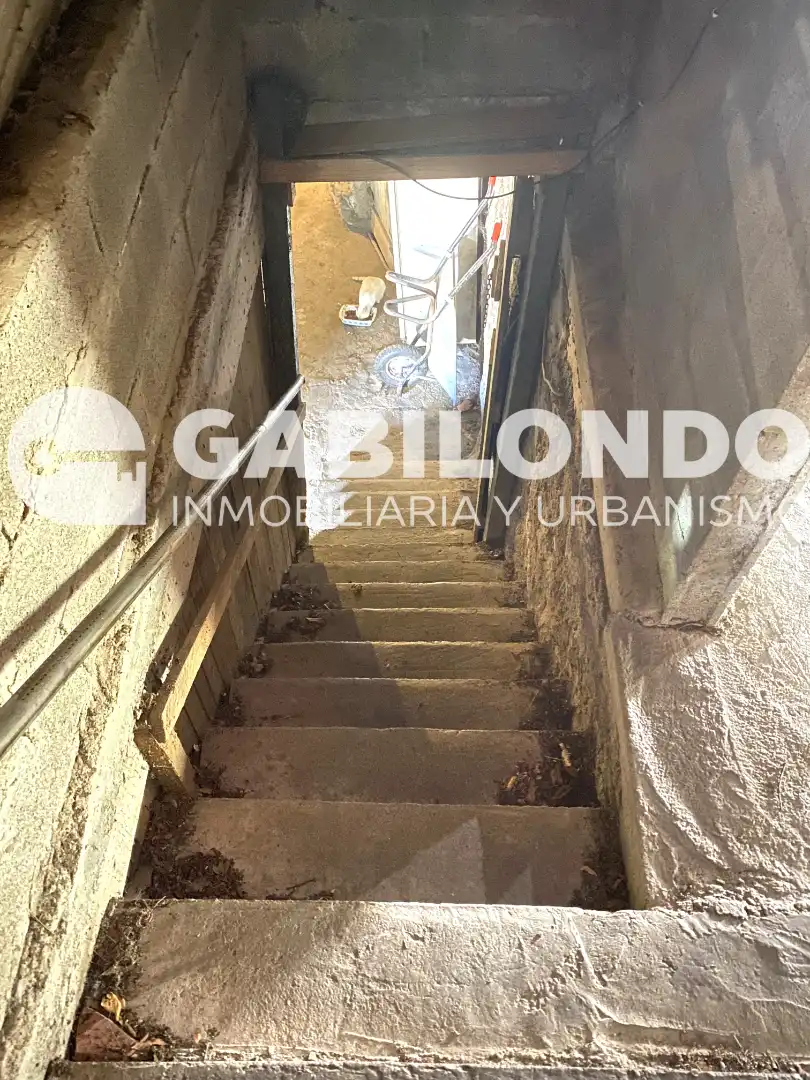 Casa adosada en venta en Elgoibar con Jardín privado, Trastero y Horno