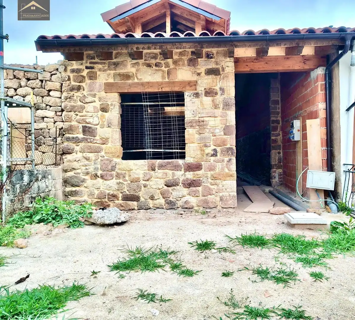 Adossat en venda a Los Corrales de Buelna