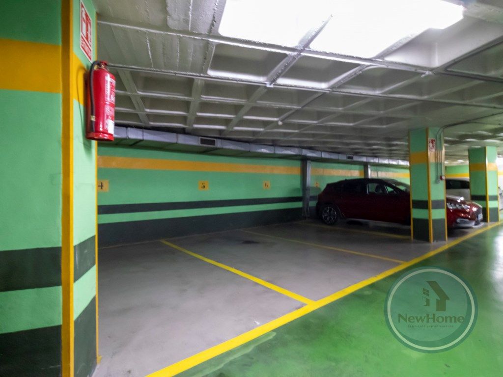 Garatge de lloguer a Calle Mare De Deu Desamparats, Centro, Elche ciudad