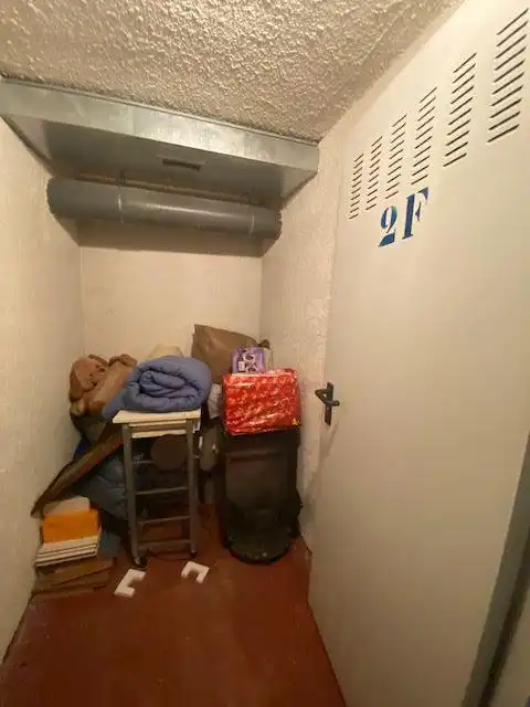 Piso en venta en Oviedo  con Calefacción y Trastero