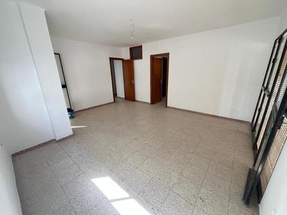 Sala d'estar de Pis en venda en Estepona amb Terrassa