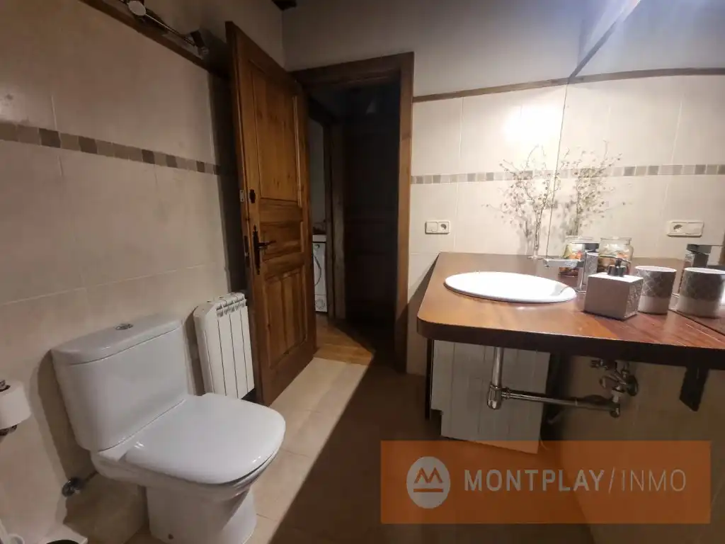 Casa adosada en venta en Naut Aran