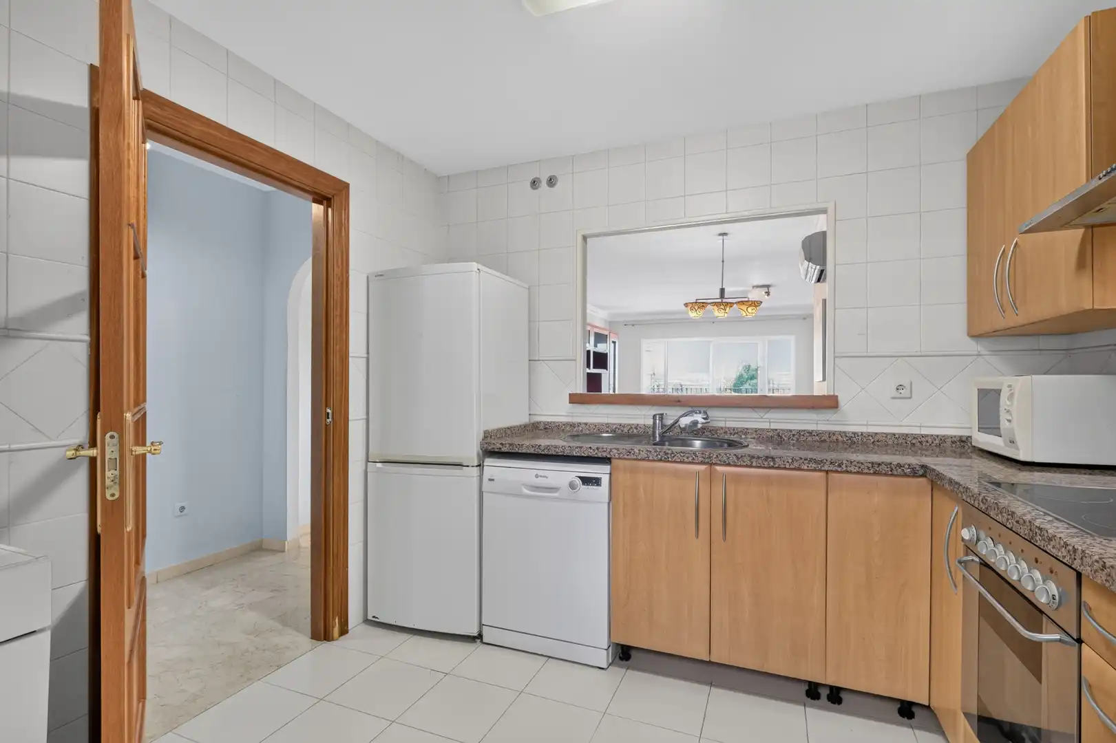 Kitchen of Flat for sale in Mijas  with Air Conditioner, Terrace and Storage room