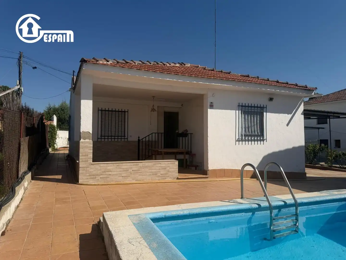 Chalet con piscina en venta en Avenida PORTUGAL