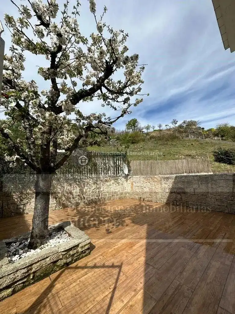 Adossat amb jardí en venda a Verín, imagen 3