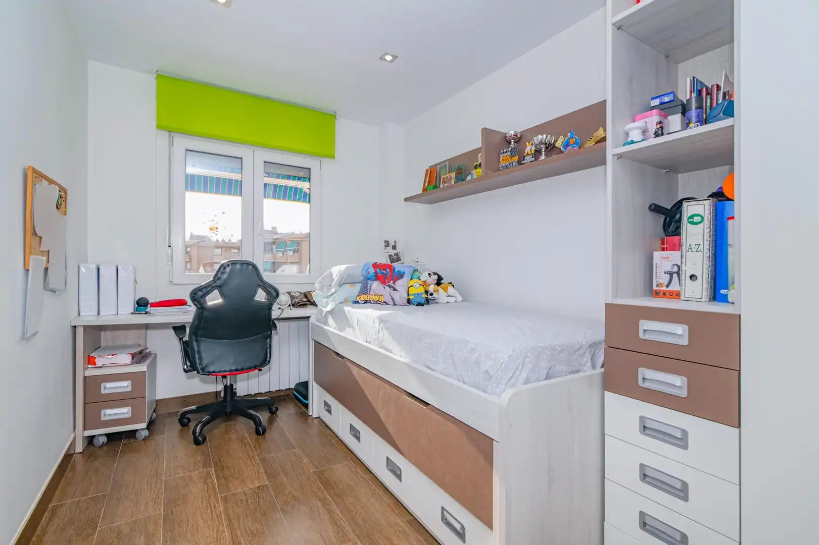 Habitación de Piso en venta en Granada con Aire acondicionado, Terraza y Amueblado