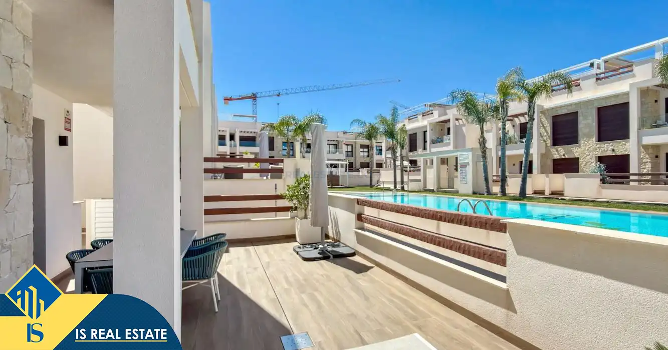 Apartamento con piscina en venta en Los Balcones - Los Altos, imagen 13