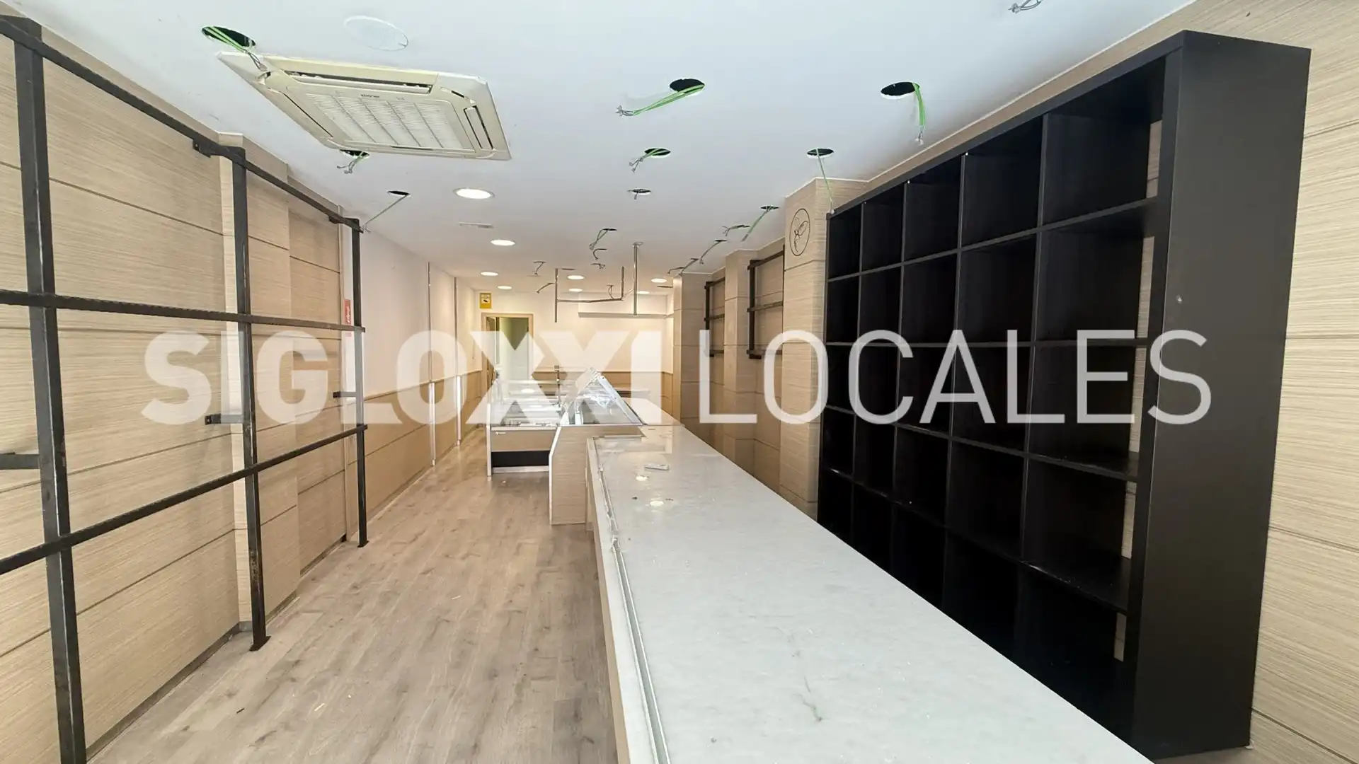 Local de lloguer en  Barcelona Capital amb Aire condicionat