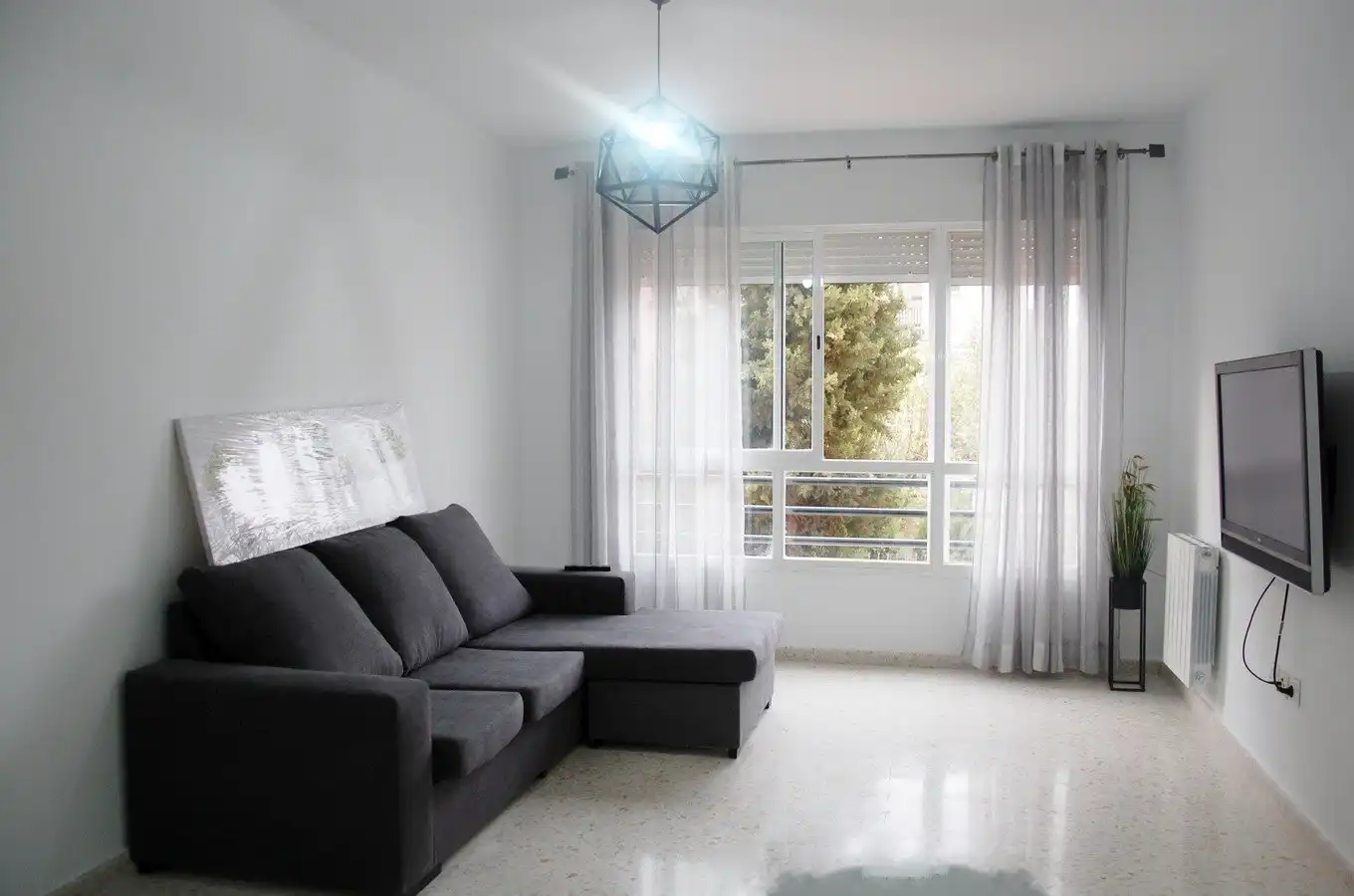 Flat for rent in Calle Matilde Cantós, Parque Nueva Granada
