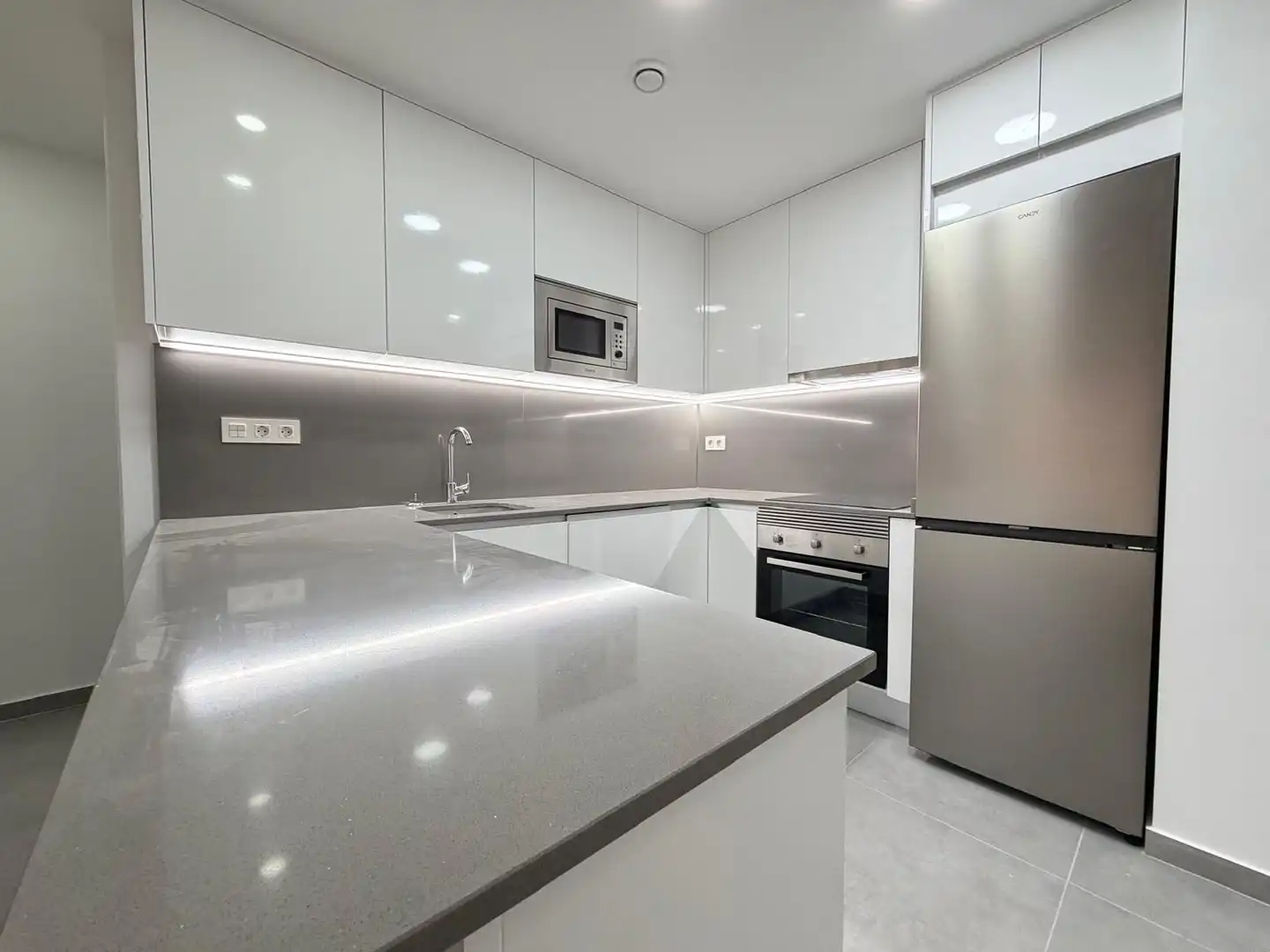 Apartament amb terrassa en venda a Calle de la loma, imagen 25