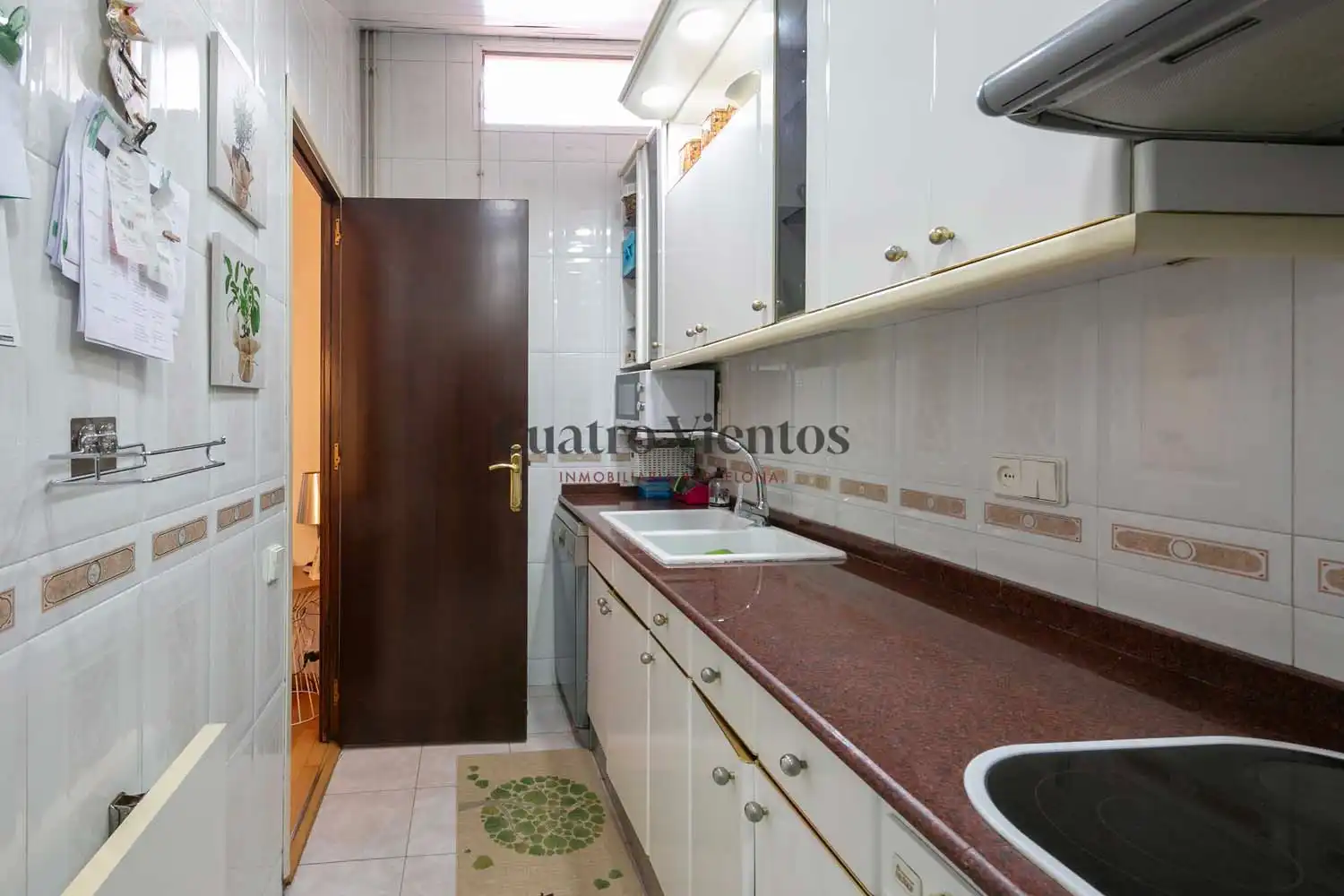 Kitchen of Flat for sale in Barcelona  with Heating, Terrace and Oven