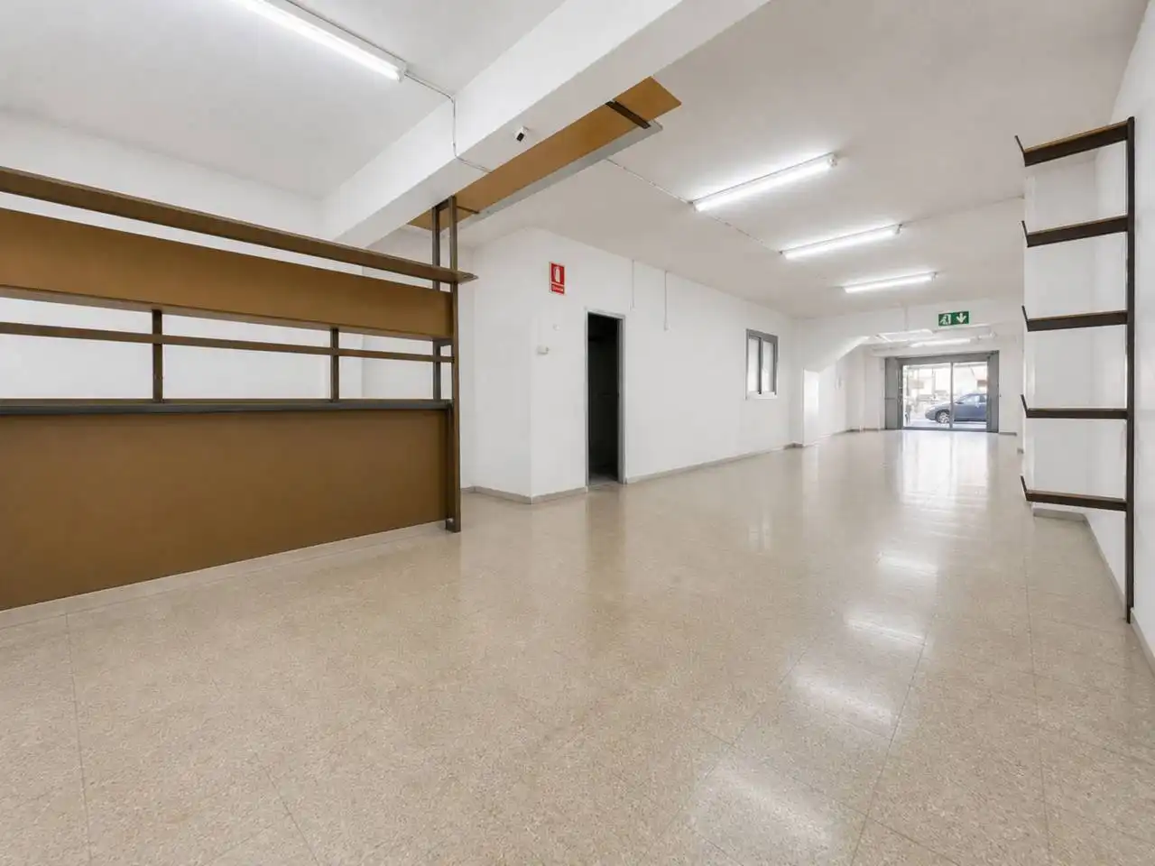Gewerbefläche zum Verkauf in Nou Barris, imagen 2