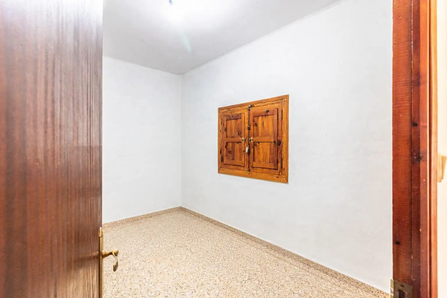 Haus oder Chalet zum Verkauf in Carlet mit Privatgarten, Terrasse und Schwimmbad