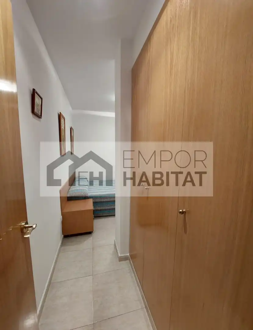 Apartments for sale in El Port