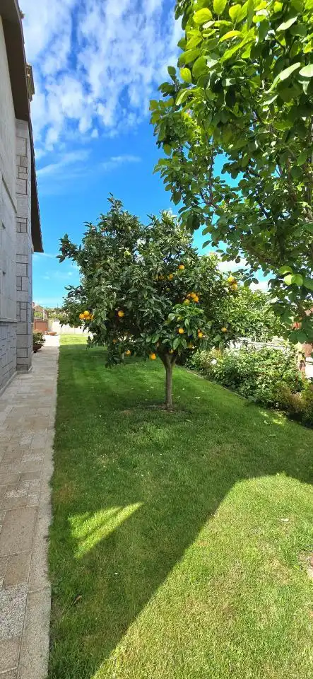 Jardí de Casa o xalet en venda en Vilagarcía de Arousa amb Calefacció, Jardí privat i Terrassa