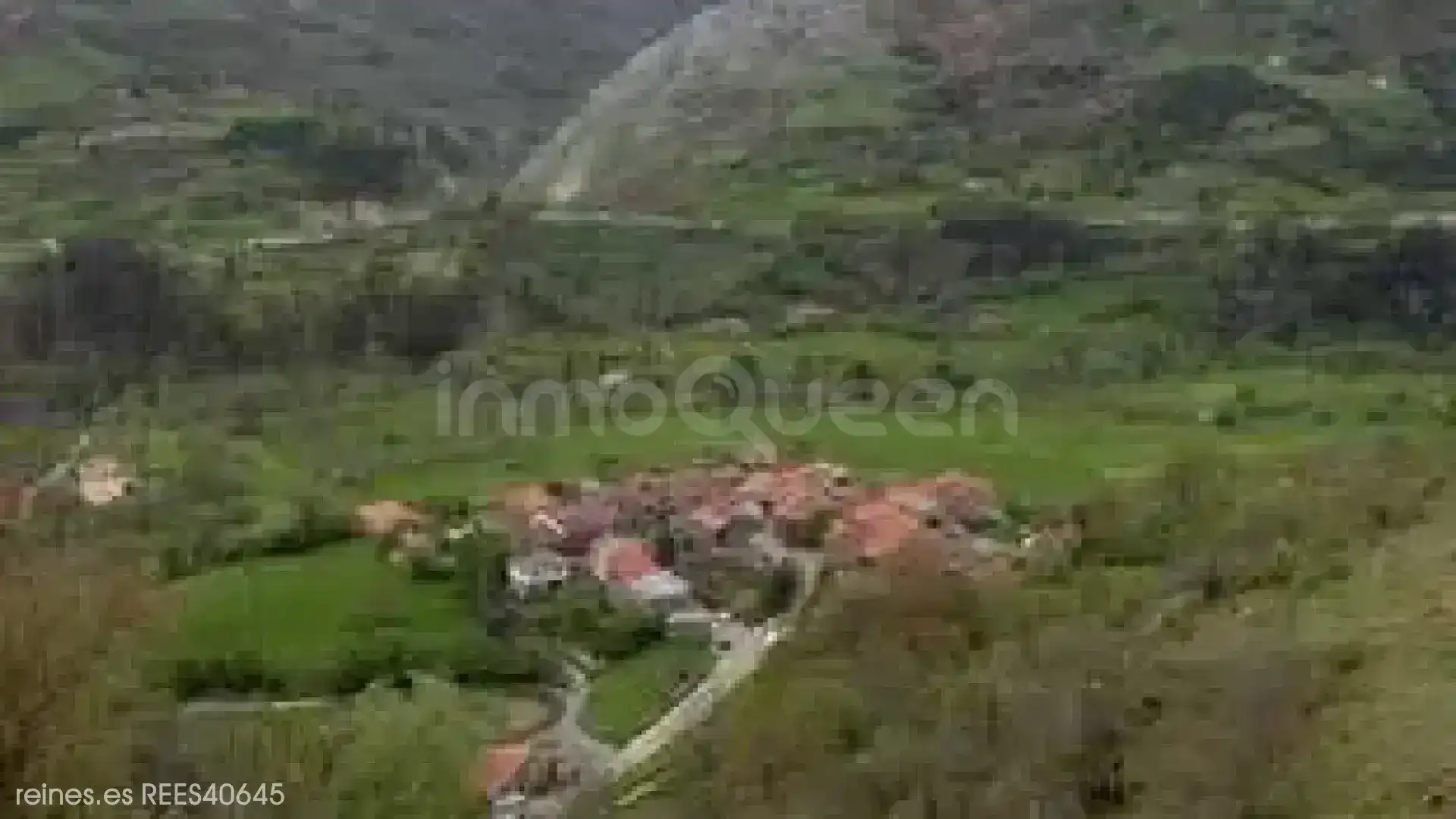 Casa adosada en venta en Rionansa con Calefacción, Jardín privado y Terraza