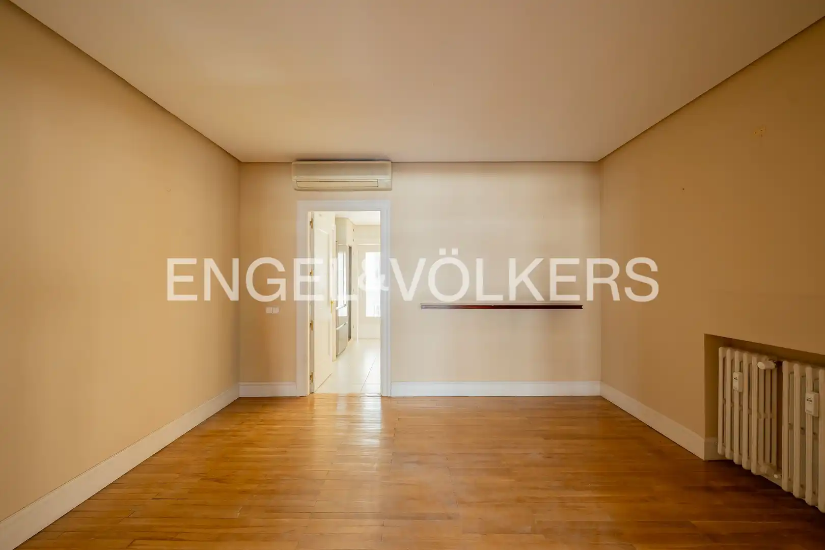 Comedor de Piso en venta en Madrid con Aire acondicionado, Calefacción y Trastero