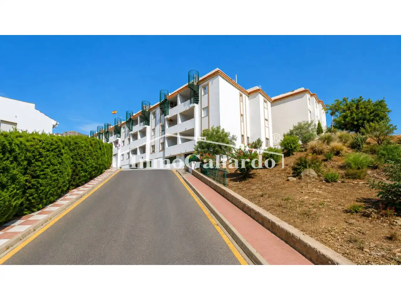 Vista exterior de Piso en venta en Benalmádena con Trastero