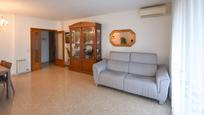 Living room of Flat for sale in Mollet del Vallès  with Air Conditioner, Heating and Terrace