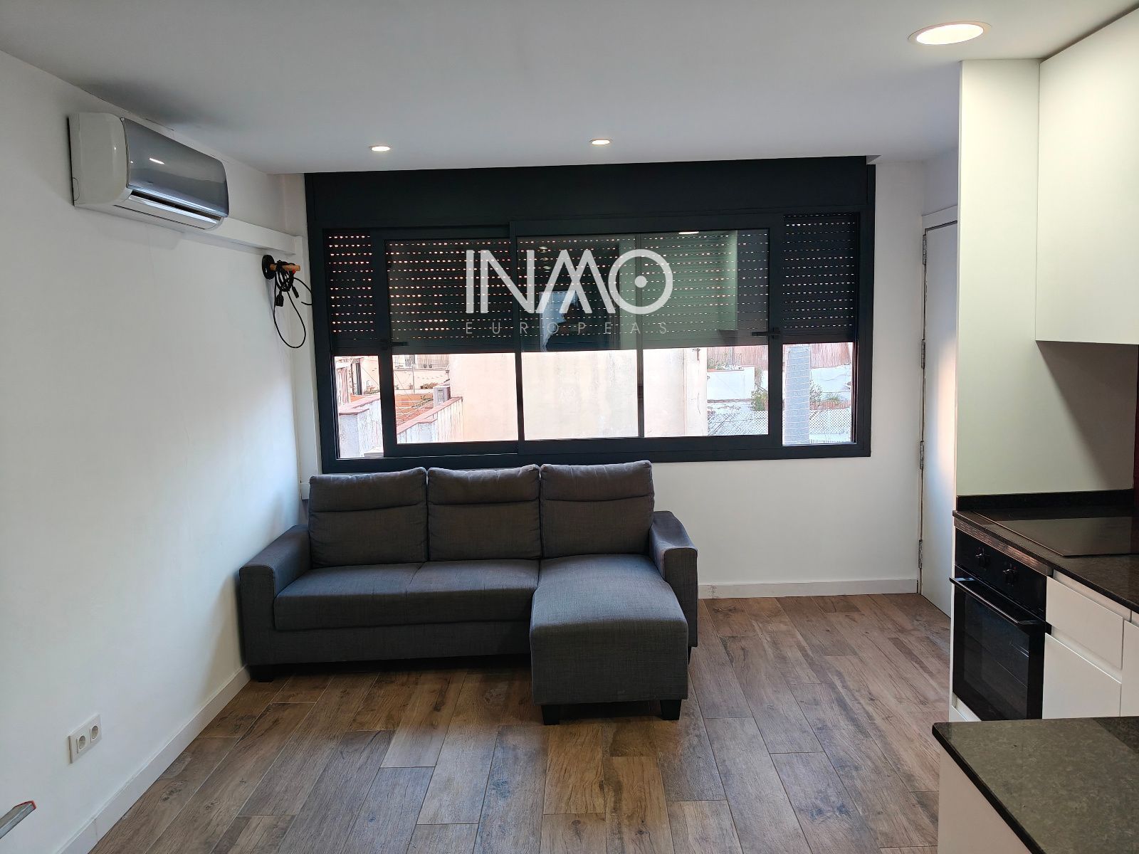 Sala d'estar de Oficina de lloguer en Rubí