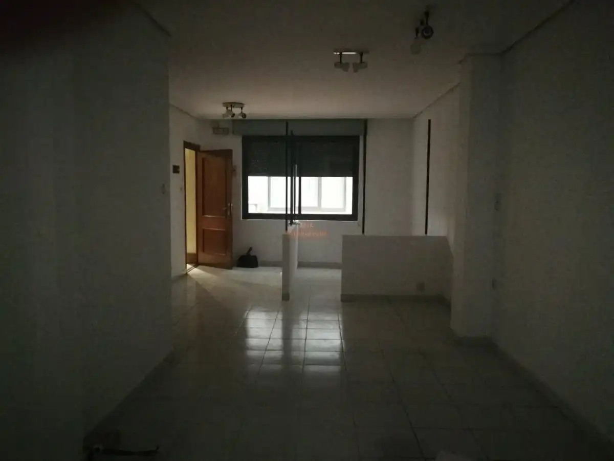 Bureau avec ascenseur à louer à Centro