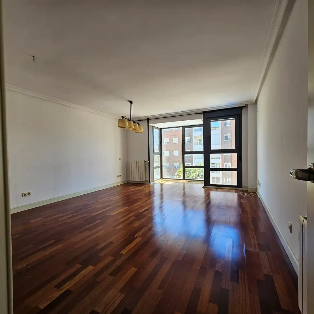 Living room of Flat for rent in Madrid  with Air Conditioner, Heating and Terrace
