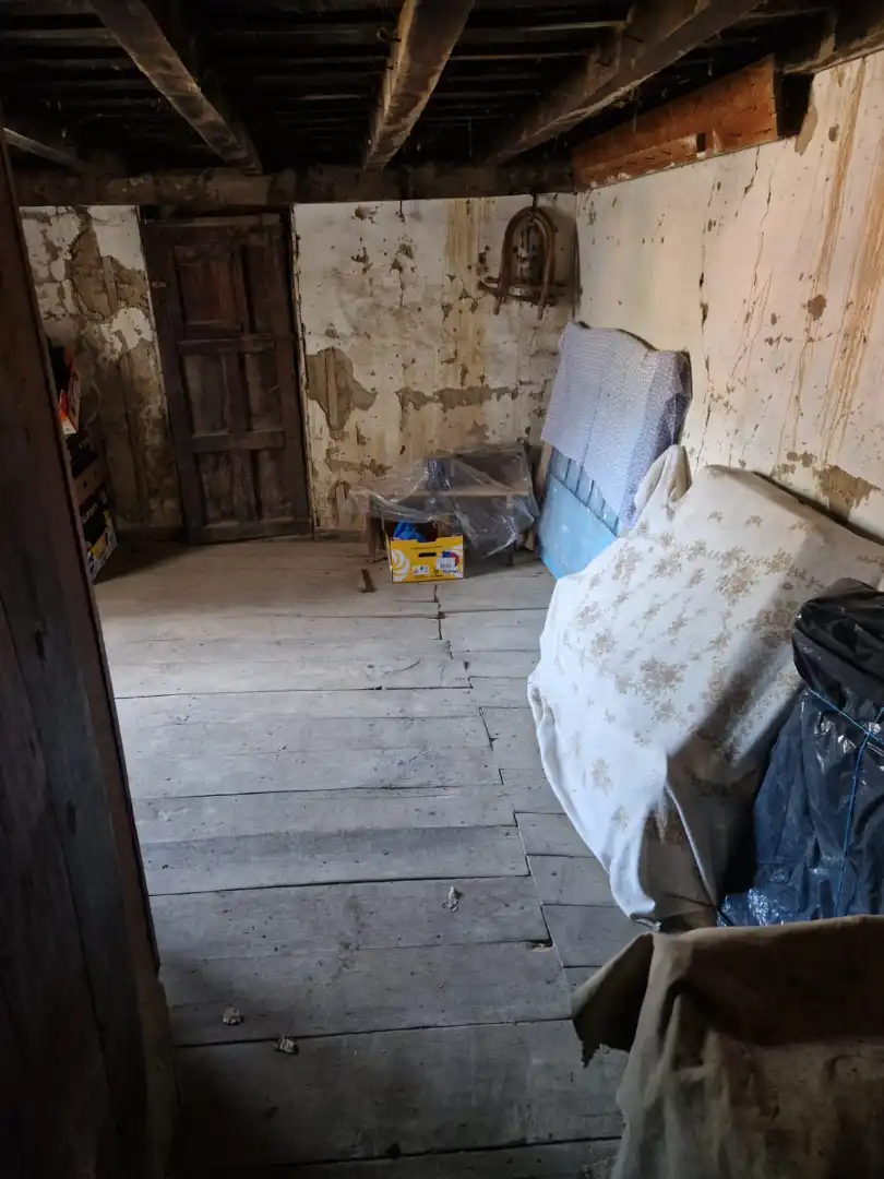 Casa adosada en venta en Vega de Liébana con Terraza, Trastero y Balcón