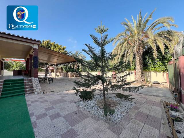 Casa-chalet en Venta en Albufereta